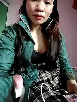Snapshot of Malisa-a chatting on 24, 10, 2025 Malisa-a online show from 24, 10, 2025
