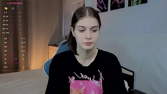 Ksarina online show from 6, 11, 2025