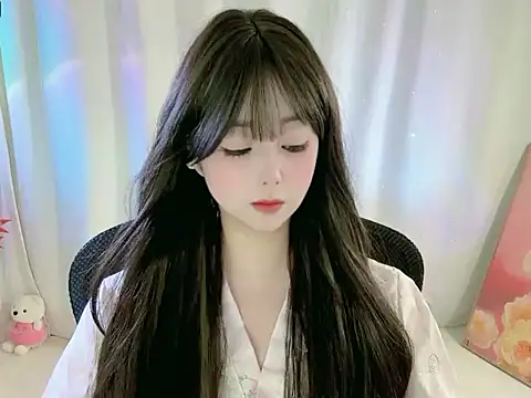 Snapshot of Clover_zizi chatting on 17, 12, 2025 Clover zizi online show from 17, 12, 2025