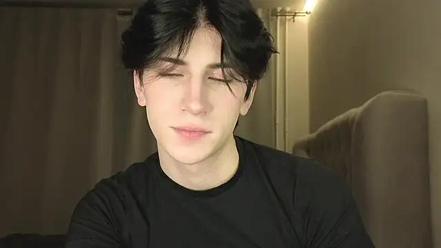 Oliver star boy  online show from 2, 3, 2026