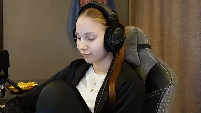 Softixq online show from 23, 11, 2025