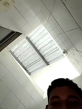 Snapshot of Pollasexi chatting on 25, 10, 2025 Pollasexi online show from 25, 10, 2025