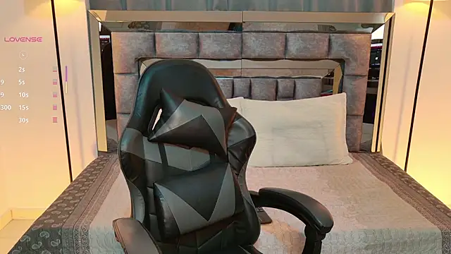 Bella Clark2 online show from 15, 1, 2026