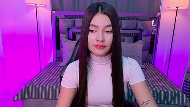 Snapshot of Bella_Clark2 chatting on 24, 3, 2026 Bella Clark2 online show from 24, 3, 2026