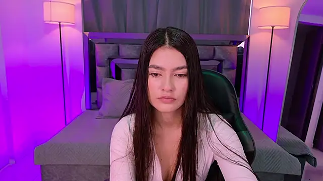 Snapshot of Bella_Clark2 chatting on 26, 3, 2026 Bella Clark2 online show from 26, 3, 2026