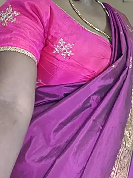 Snapshot of sivashree chatting on 3, 4, 2026 sivashree online show from 3, 4, 2026