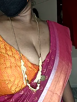 Snapshot of sivashree chatting on 28, 6, 2026 sivashree online show from 28, 6, 2026