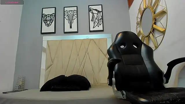 adams bobby online show from 18, 4, 2026