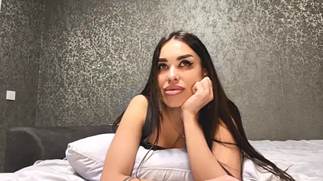 velvetveyraX online show from 5, 5, 2026
