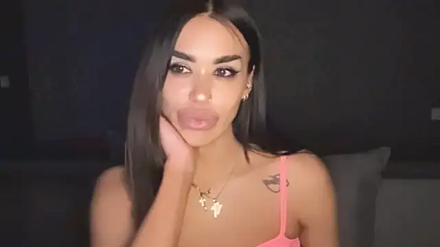 velvetveyraX online show from 17, 5, 2026
