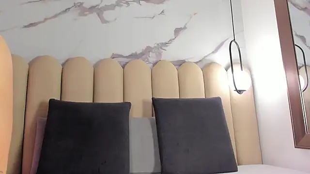 Vittoria  rossi online show from 5, 12, 2025