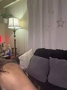 Snapshot of LadyCiaraLux chatting on 10, 11, 2025 LadyCiaraLux online show from 10, 11, 2025