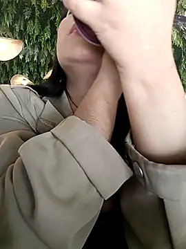 Snapshot of ScarlettParker chatting on 4, 12, 2025 ScarlettParker online show from 4, 12, 2025