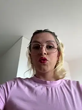 loremusis- online show from 6, 11, 2025