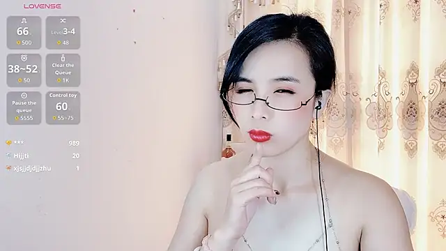 Snapshot of -Jenny-666- chatting on 18, 4, 2026 -Jenny-666- online show from 18, 4, 2026