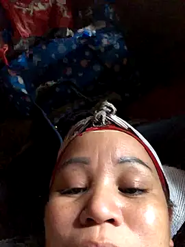 Gwen-n online show from 5, 11, 2025