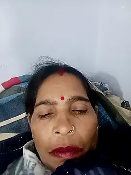 Snapshot of Indiangueen chatting on 18, 11, 2025 Indiangueen online show from 18, 11, 2025