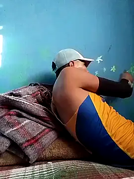 Snapshot of Ojitosbrrr chatting on 23, 11, 2025 Ojitosbrrr online show from 23, 11, 2025