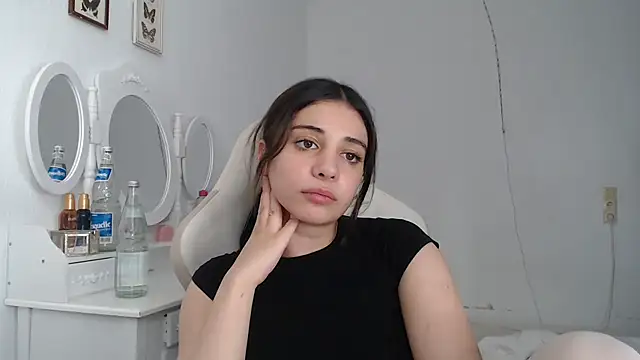 bellefleurrr online show from 13, 7, 2026