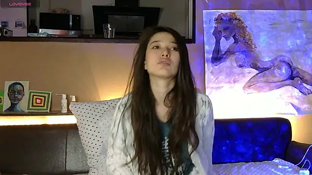 Snapshot of LumiHeart chatting on 5, 4, 2026 LumiHeart online show from 5, 4, 2026