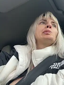 blondegirlx online show from 3, 12, 2025