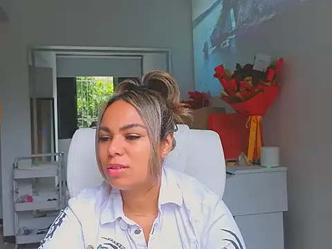 Snapshot of diosadeluniverso chatting on 17, 3, 2026 diosadeluniverso online show from 17, 3, 2026