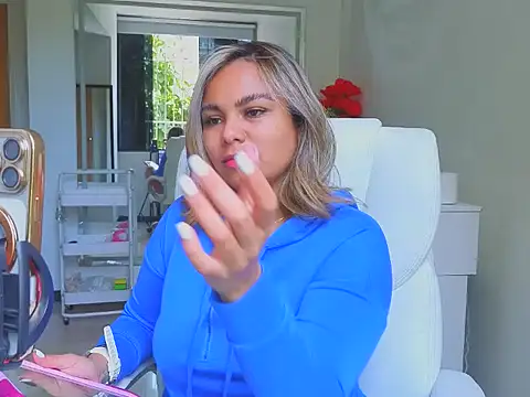 Snapshot of diosadeluniverso chatting on 10, 4, 2026 diosadeluniverso online show from 10, 4, 2026