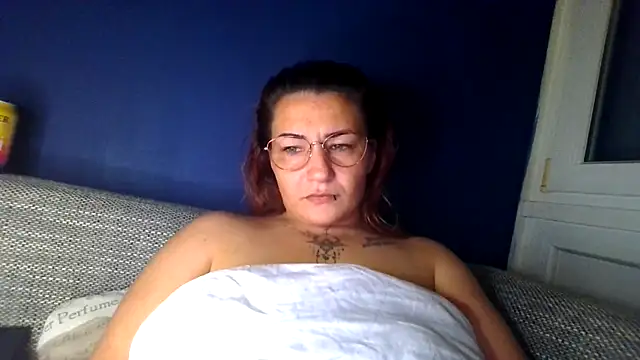 Snapshot of Hausverbot3 chatting on 3, 5, 2026 Hausverbot3 online show from 3, 5, 2026