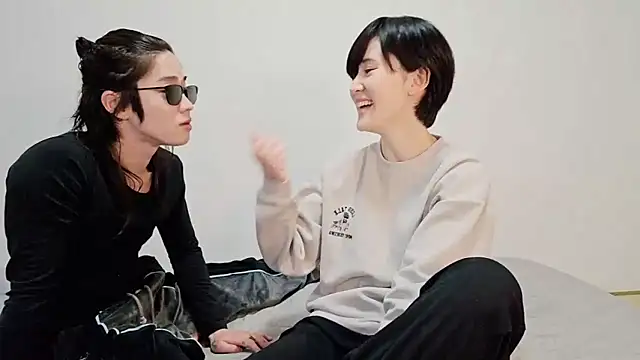 NORA NEKO 2 2 online show from 27, 2, 2026