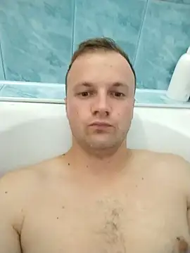 Snapshot of BevonFuller chatting on 25, 10, 2025 BevonFuller online show from 25, 10, 2025