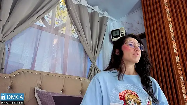 eva delight  online show from 15, 1, 2026