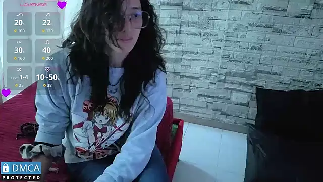 Snapshot of eva_delight_ chatting on 5, 5, 2026 eva delight online show from 5, 5, 2026