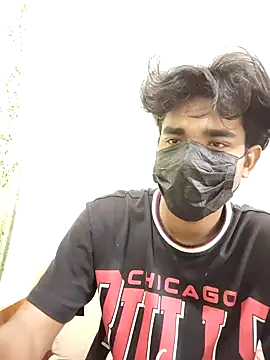 Snapshot of kriZ08 chatting on 8, 3, 2026 kriZ08 online show from 8, 3, 2026