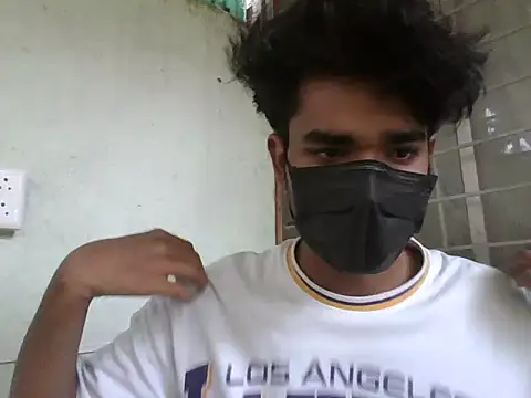 Snapshot of kriZ08 chatting on 28, 3, 2026 kriZ08 online show from 28, 3, 2026