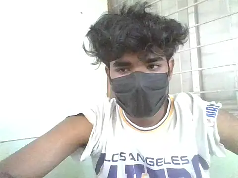 Snapshot of kriZ08 chatting on 14, 4, 2026 kriZ08 online show from 14, 4, 2026