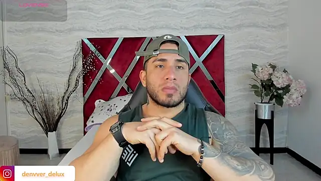 Snapshot of Denver_lux chatting on 28, 10, 2025 Denver lux online show from 28, 10, 2025