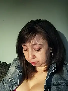 Snapshot of MaryKiki5619 chatting on 27, 2, 2026 MaryKiki5619 online show from 27, 2, 2026