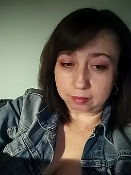 Snapshot of MaryKiki5619 chatting on 11, 3, 2026 MaryKiki5619 online show from 11, 3, 2026