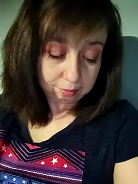 Snapshot of MaryKiki5619 chatting on 20, 4, 2026 MaryKiki5619 online show from 20, 4, 2026