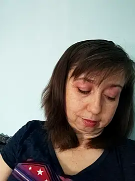 Snapshot of MaryKiki5619 chatting on 22, 4, 2026 MaryKiki5619 online show from 22, 4, 2026