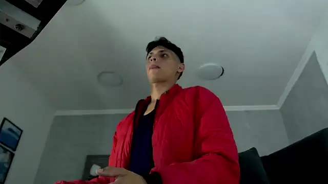 wiltom  online show from 5, 12, 2025