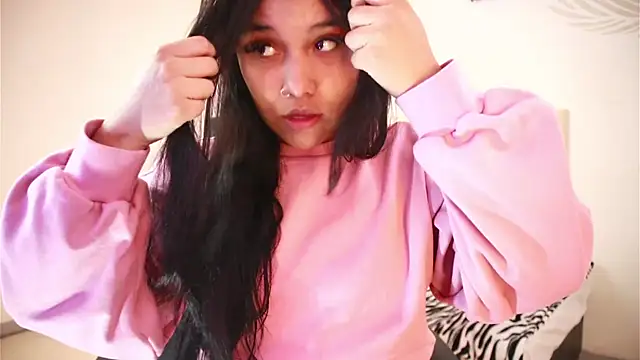 Snapshot of Isabelle_Lane chatting on 22, 11, 2025 Isabelle Lane online show from 22, 11, 2025