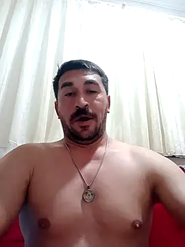 Snapshot of TIBERIUSS chatting on 10, 11, 2025 TIBERIUSS online show from 10, 11, 2025