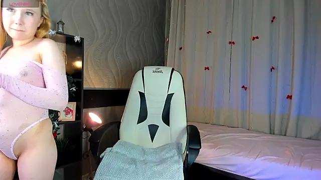 VivieSunn online show from 6, 2, 2026