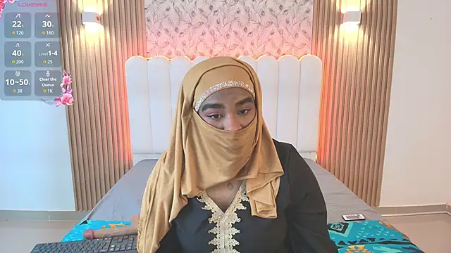 Snapshot of Lina_arabiann chatting on 27, 11, 2025 Lina arabiann online show from 27, 11, 2025