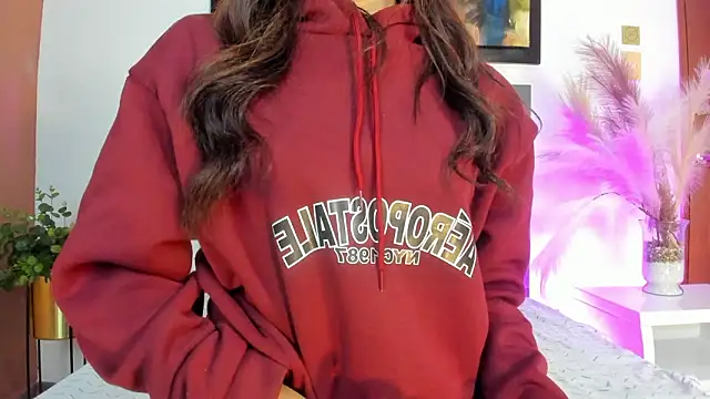 Snapshot of KeimyWilde chatting on 2, 2, 2026 KeimyWilde online show from 2, 2, 2026