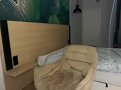 BrunoTwinkXXL online show from 1, 3, 2026