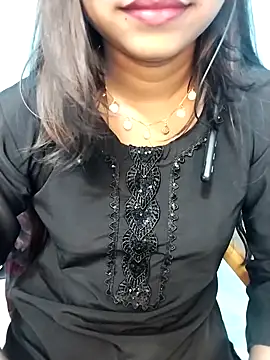 cute mahi07 online show from 13, 11, 2025