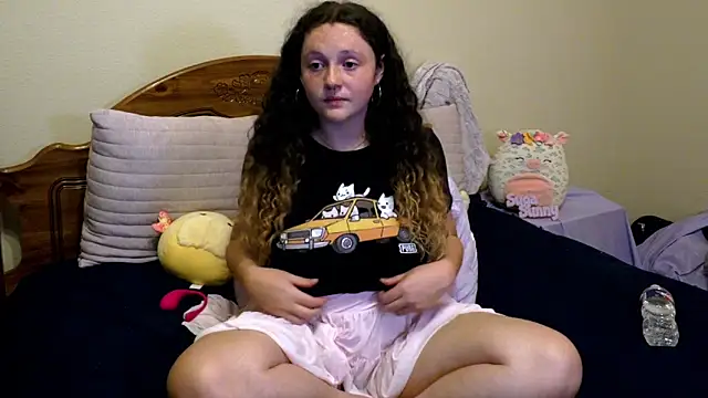 sugasunny04 online show from 11, 4, 2026