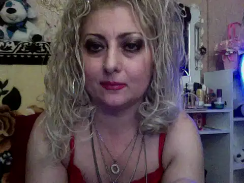 xHot Amazonq online show from 19, 11, 2025